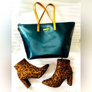 AUTHENTIC Louis Vuitton Bellevue Vernis GM Blu Nuit